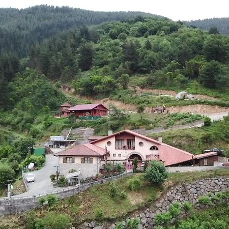 Agroturismo Ordaola Alonsotegi Eksteriør bilde